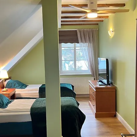 Ledowohouse Vintage Own Golf Course, Kids Friendly *