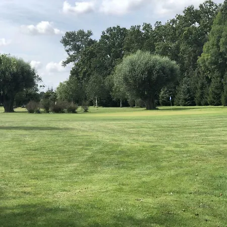 Ledowohouse Vintage Own Golf Course, Kids Friendly Villa Ledowo (Gdansk)