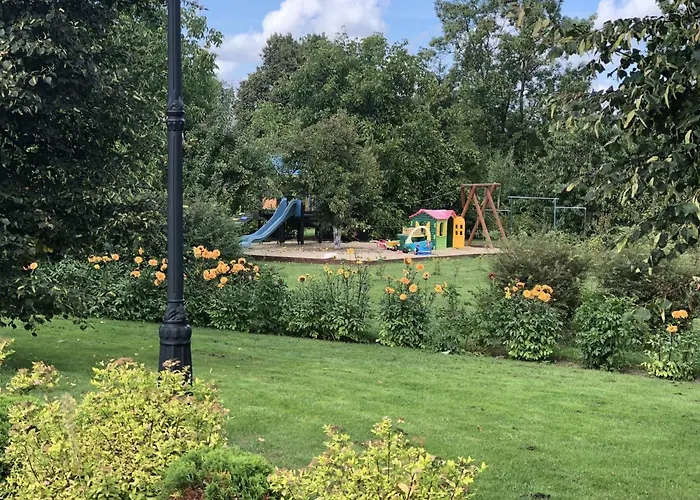 Ledowohouse Vintage Own Golf Course, Kids Friendly